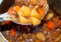 how much water goes in a pressure cooker